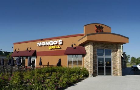 Mongo's Grill | Exterior Front | Desktop