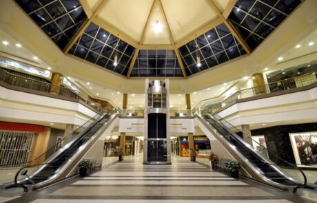 Polo Park Shopping Centre | Lobby